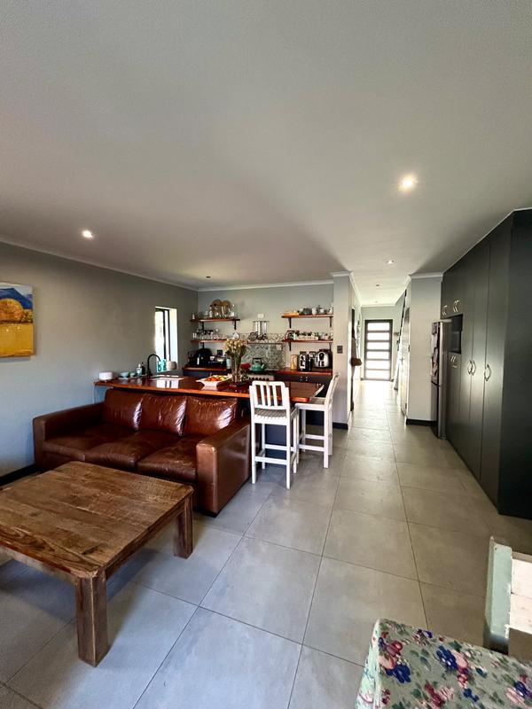 3 Bedroom Property for Sale in De Zoete Inval Western Cape